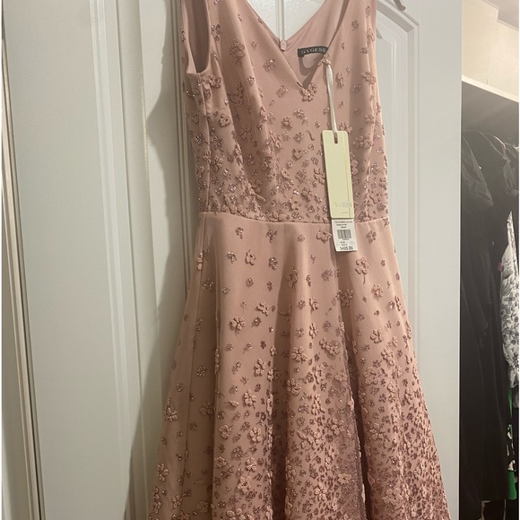 GYGESS DRESS - Picture 2 of 3